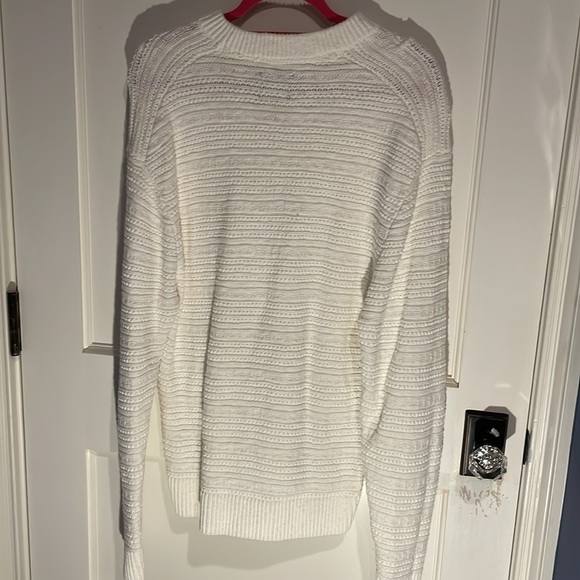 Abercrombie & Fitch White Sweater - Picture 2 of 2